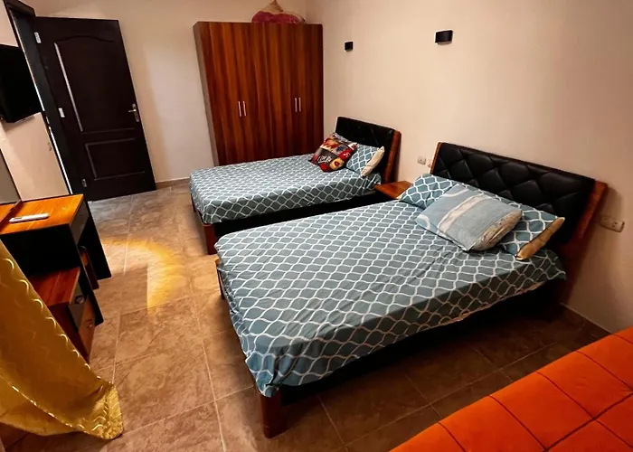 H 408 بمنتجع فلورنزا الخمسين السياحى Apartment *